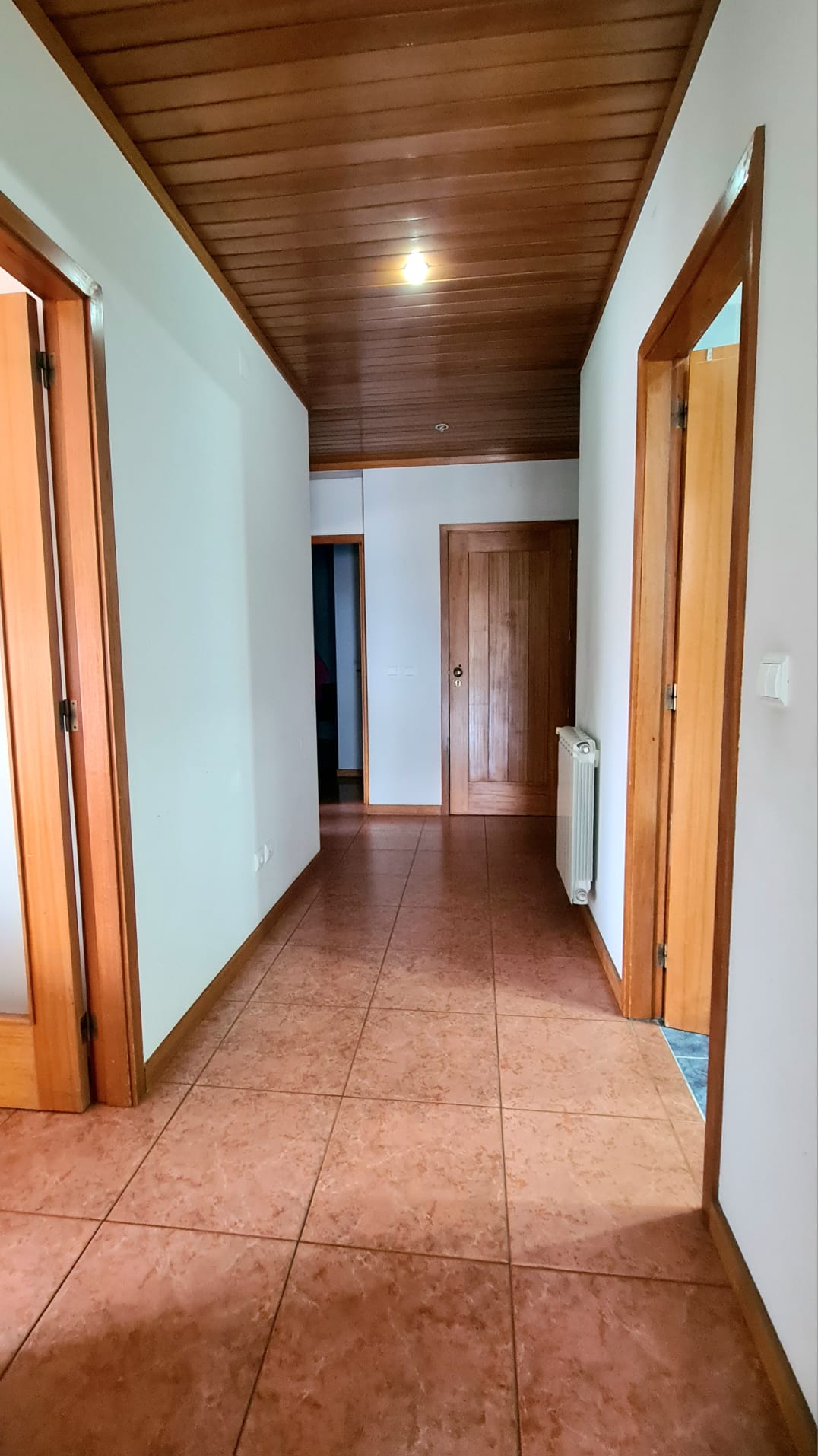 51a42c7d-7318-411d-bea8-35362220f9f4